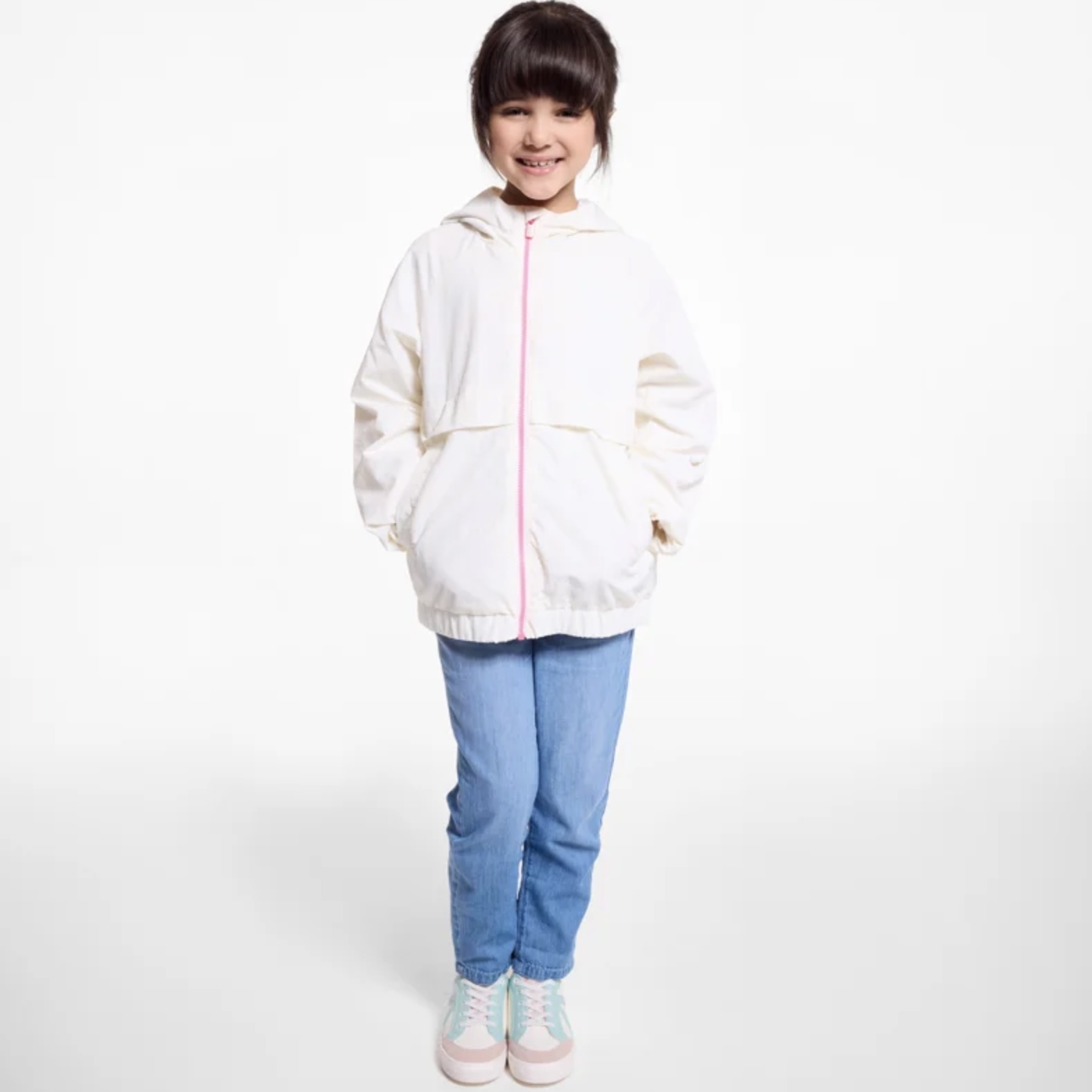 https://kids-avenue.com.ua/pages/gallery/6900/Знімок екрана 2024-04-30 о 09.04.41.jpg